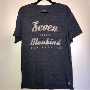 Basic graphic T-shirt